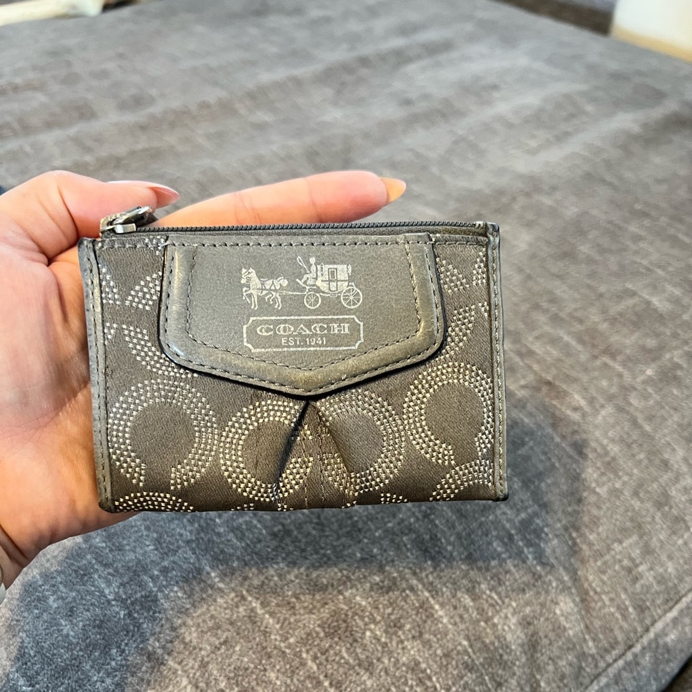 Coach coin purse grey